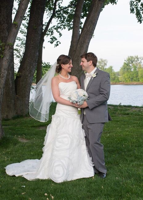 Beach Brides: Can I still have hair down & fingertip veil?