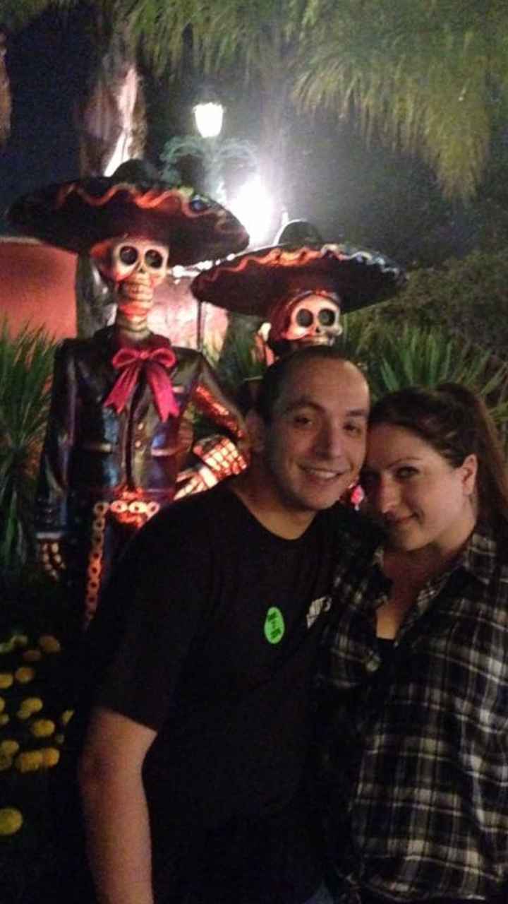 Mini-Moon! Who's doing it?