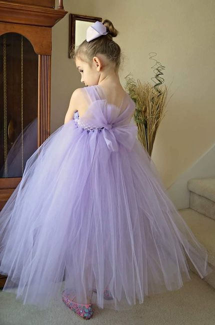 Show me your flower girl outfits