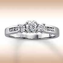 WR-New Brides to be (or 'old' if you like) Let us see your RINGS!