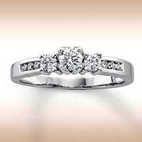 WR-New Brides to be (or 'old' if you like) Let us see your RINGS!