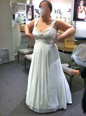 Show me 3 pics of your favorite wedding items!