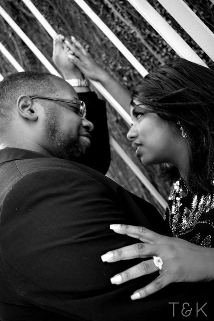 Engagement photo outfits - 3