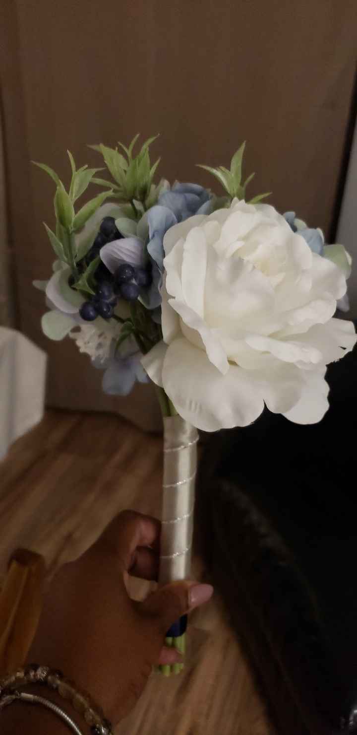 Fake floral centerpieces - 2