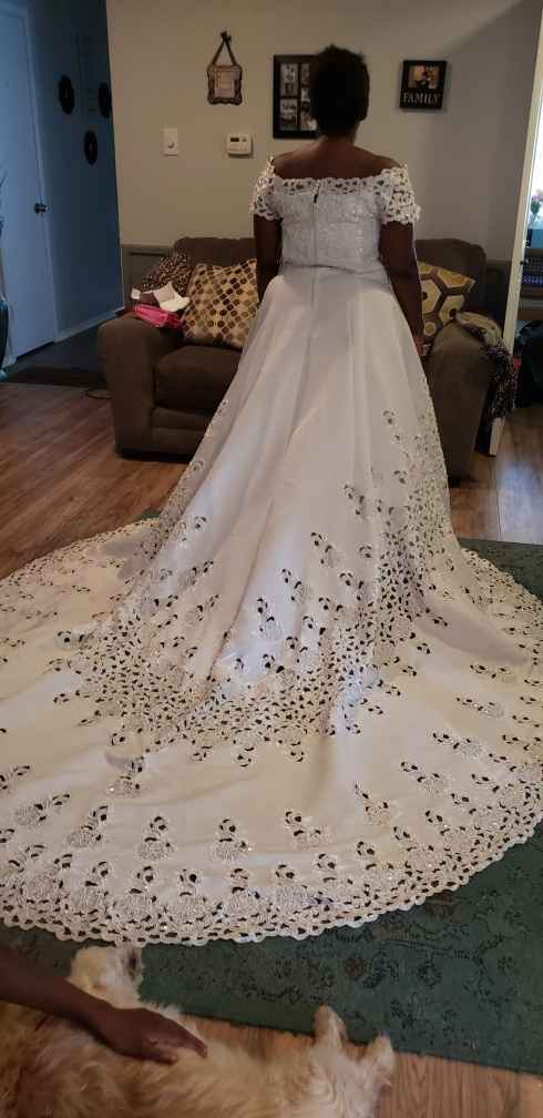 i finally got pics of my thirfty wedding dress!!! - 2