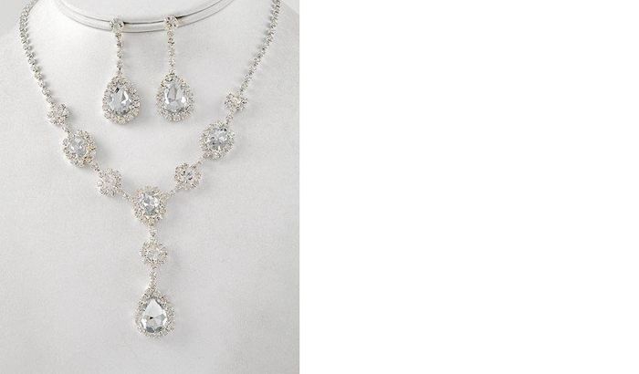 Jewelry Help! Opinions needed!!!
