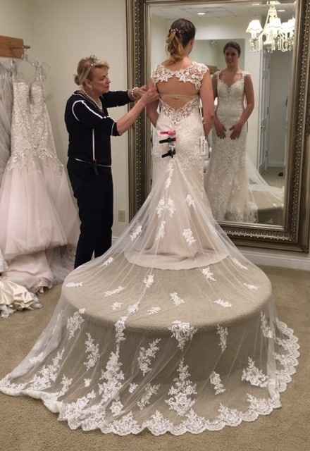 Got my dress! Now I need a veil.