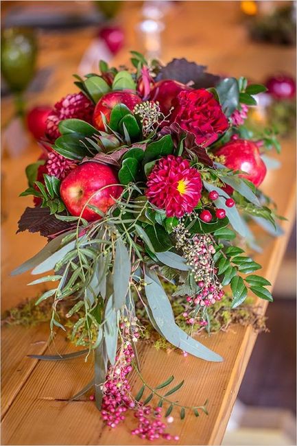 Apple centerpieces