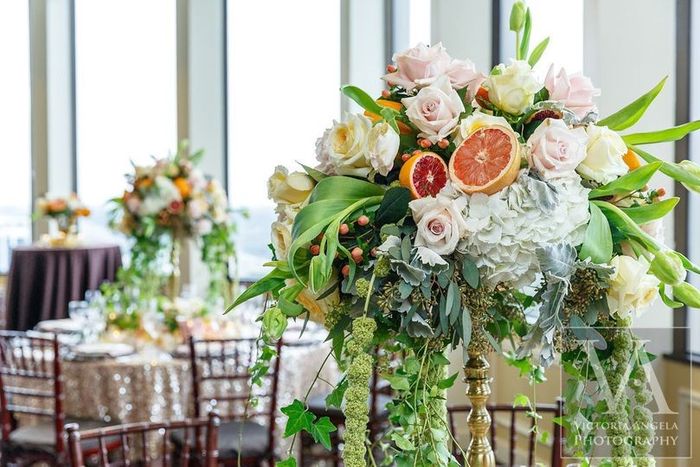 Using citrus in reception florals? 5