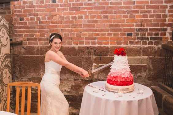 Sword cake cutting