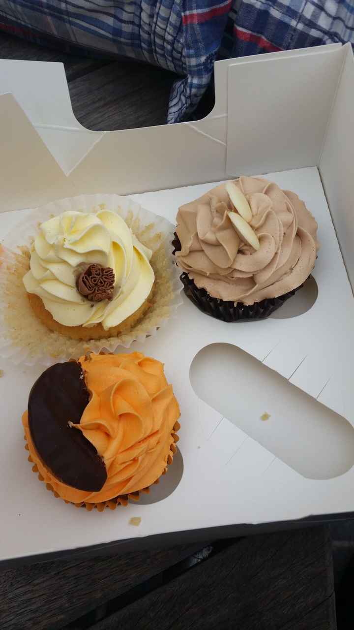Got some cupcakes from the place that's doing our cake