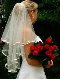 Veil over bun 1