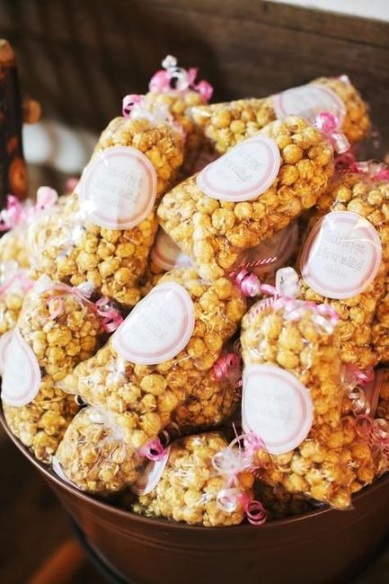Popcorn favors