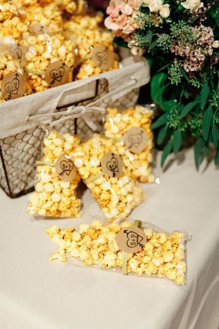 Popcorn favors
