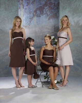 So now that we have the picture button. THANKS WW. I can post some of my pics...Here is my bridesmai