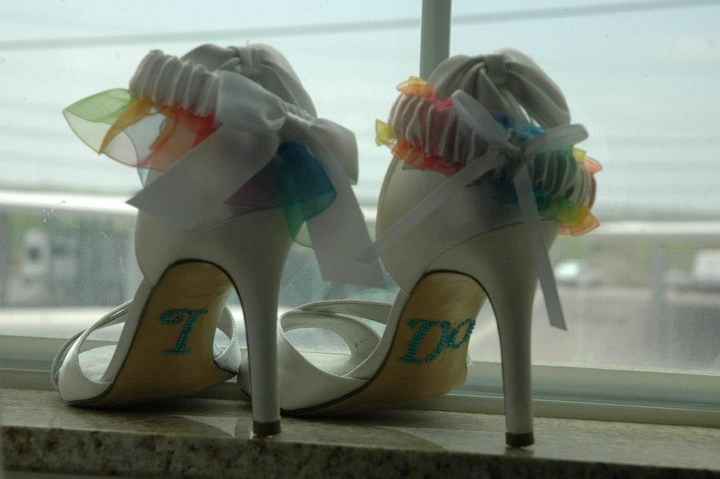 I'm Baaccckk!!!!! Blissfully married and in love!