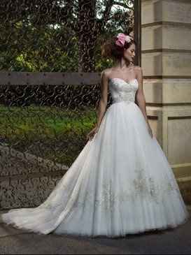 Soft Ivory Dress: Should I get a white or ivory fur bolero?