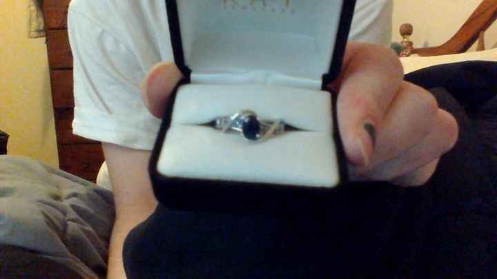 my ring is FINALLY here!!!!!!