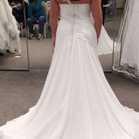 Does your wedding dress have lace, beading, or both? - 2