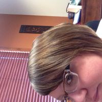 Need opinions on a hairpiece, please!