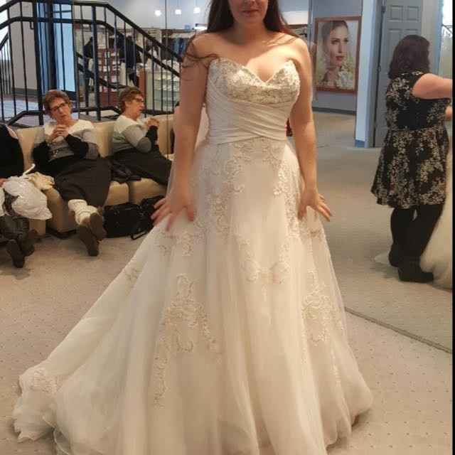 Let's show off our dresses.