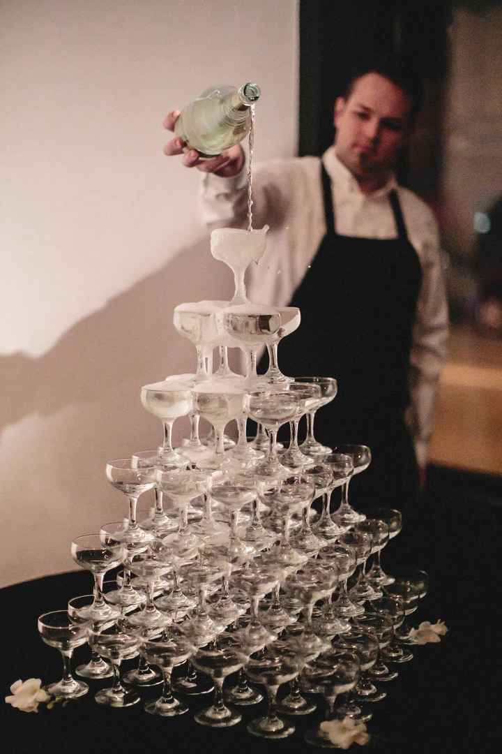 Wedding Champagne Towers: Your Complete Guide to This Exciting New