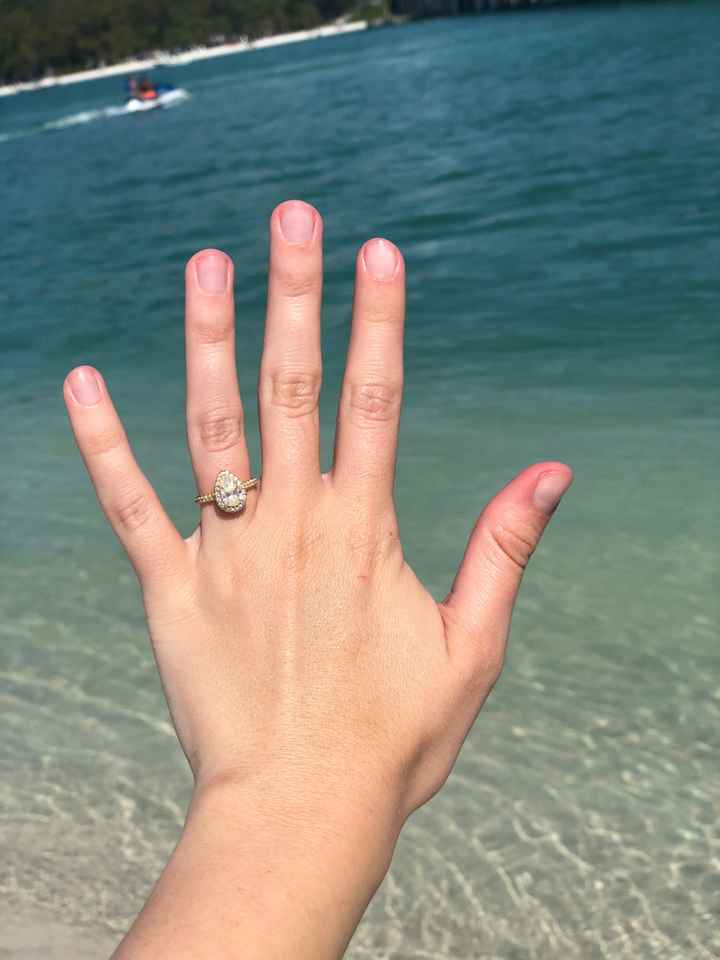 What shape is your engagement ring? 💍 - 1