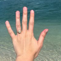 What shape is your engagement ring? 💍 - 1