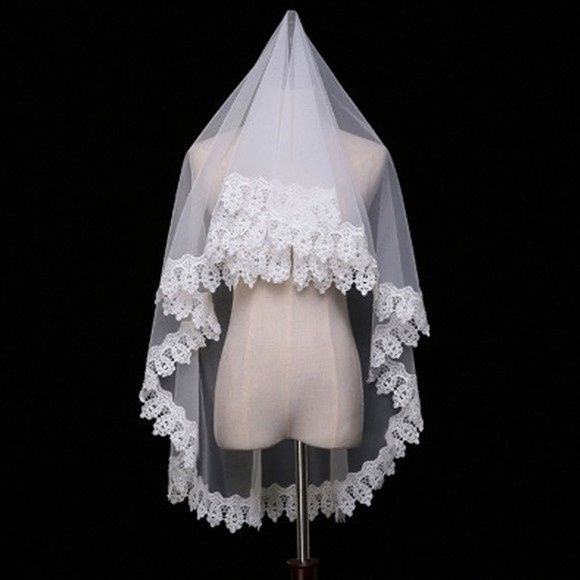 Ivory 1950s veil? Fascinatior/birdcage veil?  Rose Gold Veil with Ivory Dress? please help 11