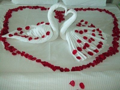 I want to see your honeymoon hotel!