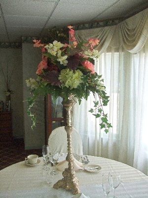 Anyone using really tall vases for centerpieces?