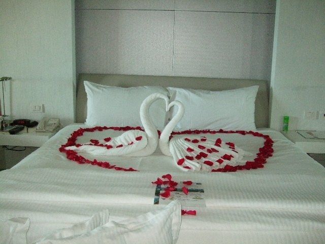 Show me your HONEYMOON!!!