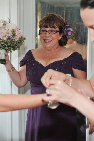 ATTN:  Brides who wear glasses...