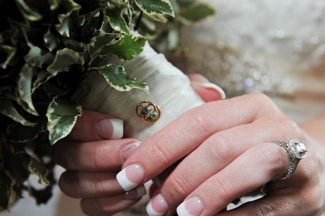 Let's see your flowers/bouquets/bouquet alternatives!