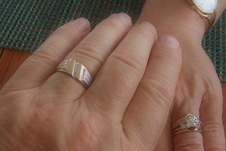 rings!