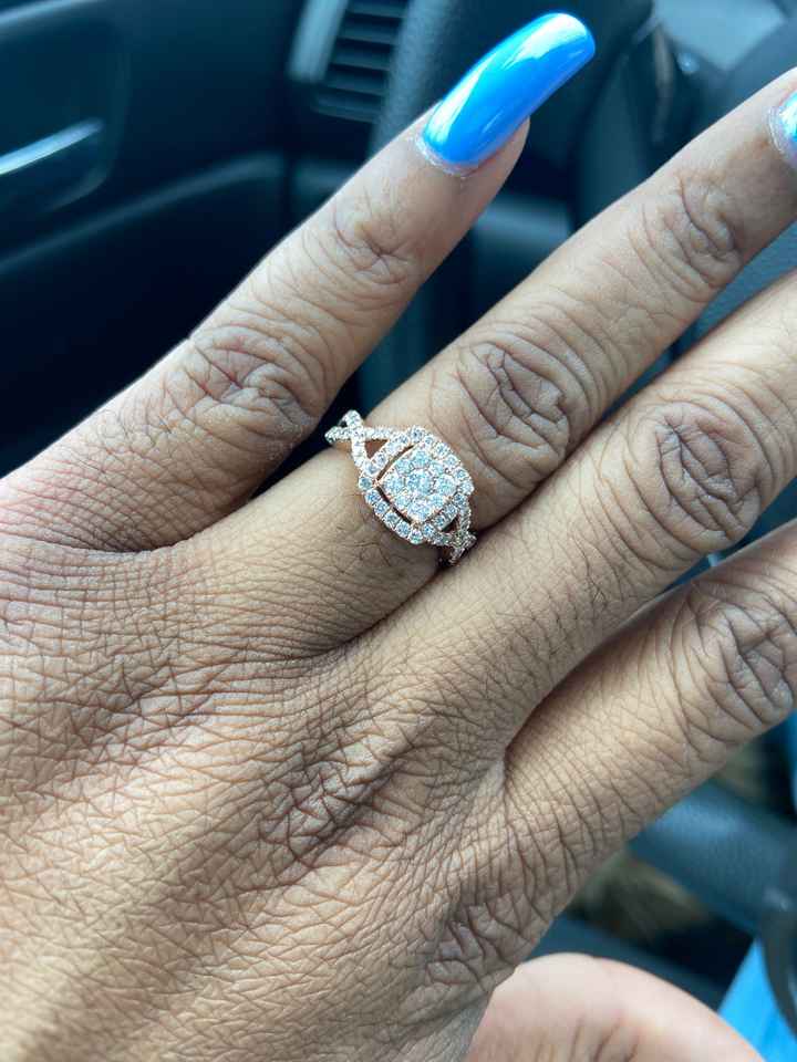 Brides of 2022! Show us your ring! - 1