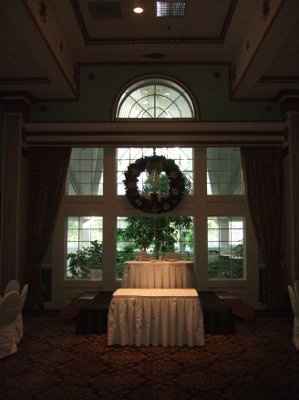 sweetheart table...big no no or good idea?