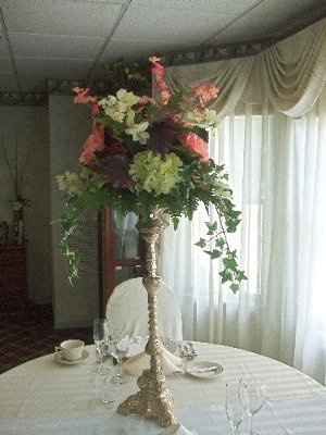 Anyone using really tall vases for centerpieces?