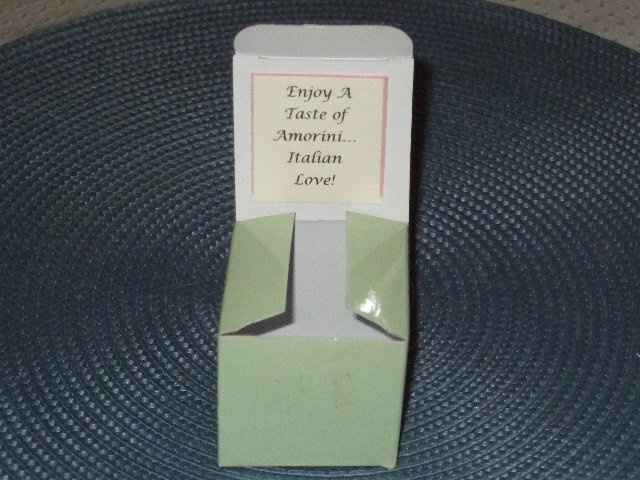 What kind of candy are you using in your favors?