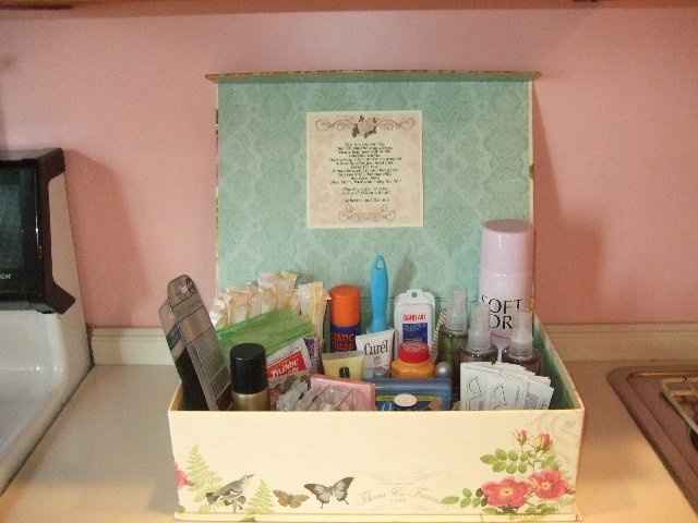 Bathroom Baskets.... What a cool idea!