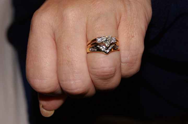 rings!