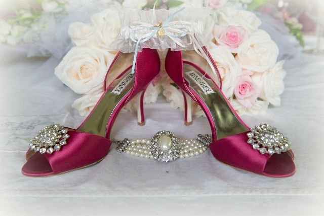 Wedding jewelery recommendations on Etsy.