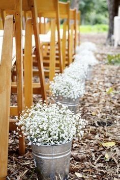 Lets see some ceremony decor!