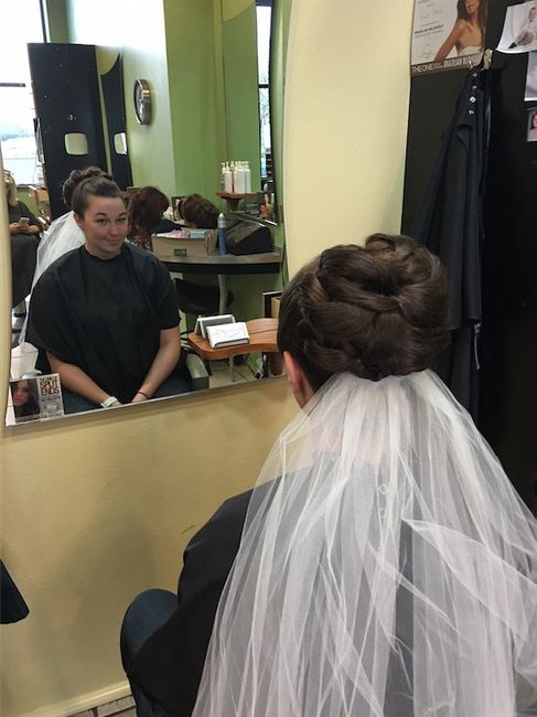 Can I wear my veil with this hairstyle?