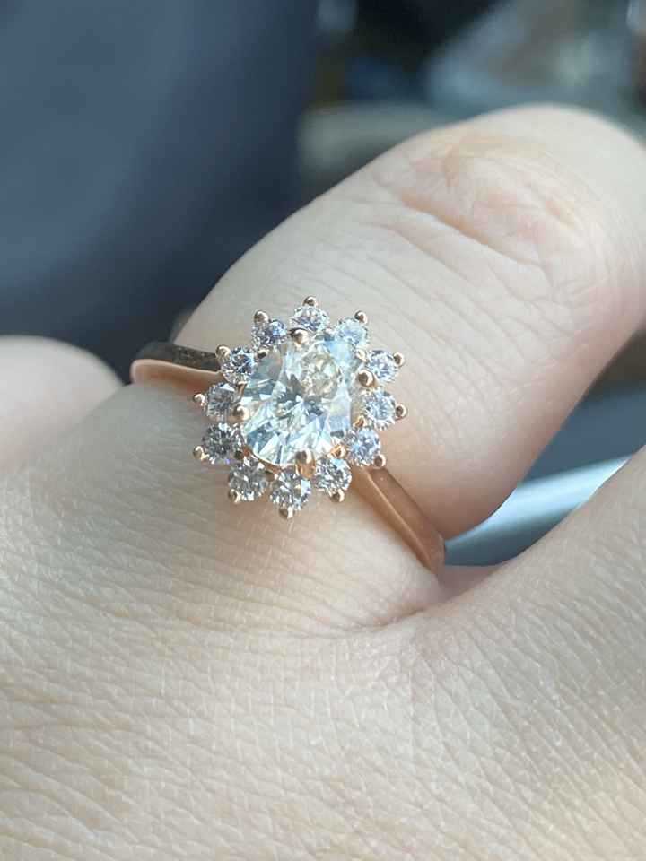 Brides of 2022! Show us your ring! 9