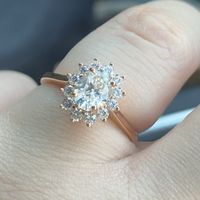 Brides of 2022! Show us your ring! - 1
