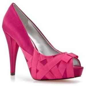 Let's See The Shoe's!