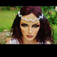 Bride Headpiece- Show them off