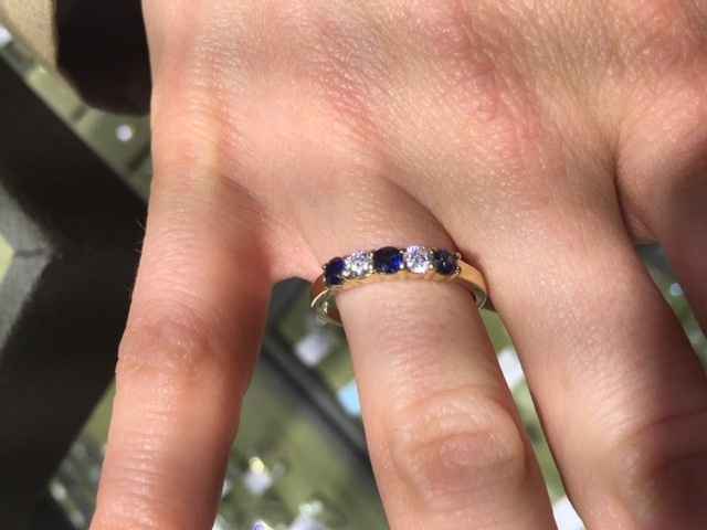 Is anyone with a single stone engagement ring getting a slim wedding band?