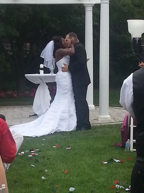 Back and Married!! **Non Pro PICS**